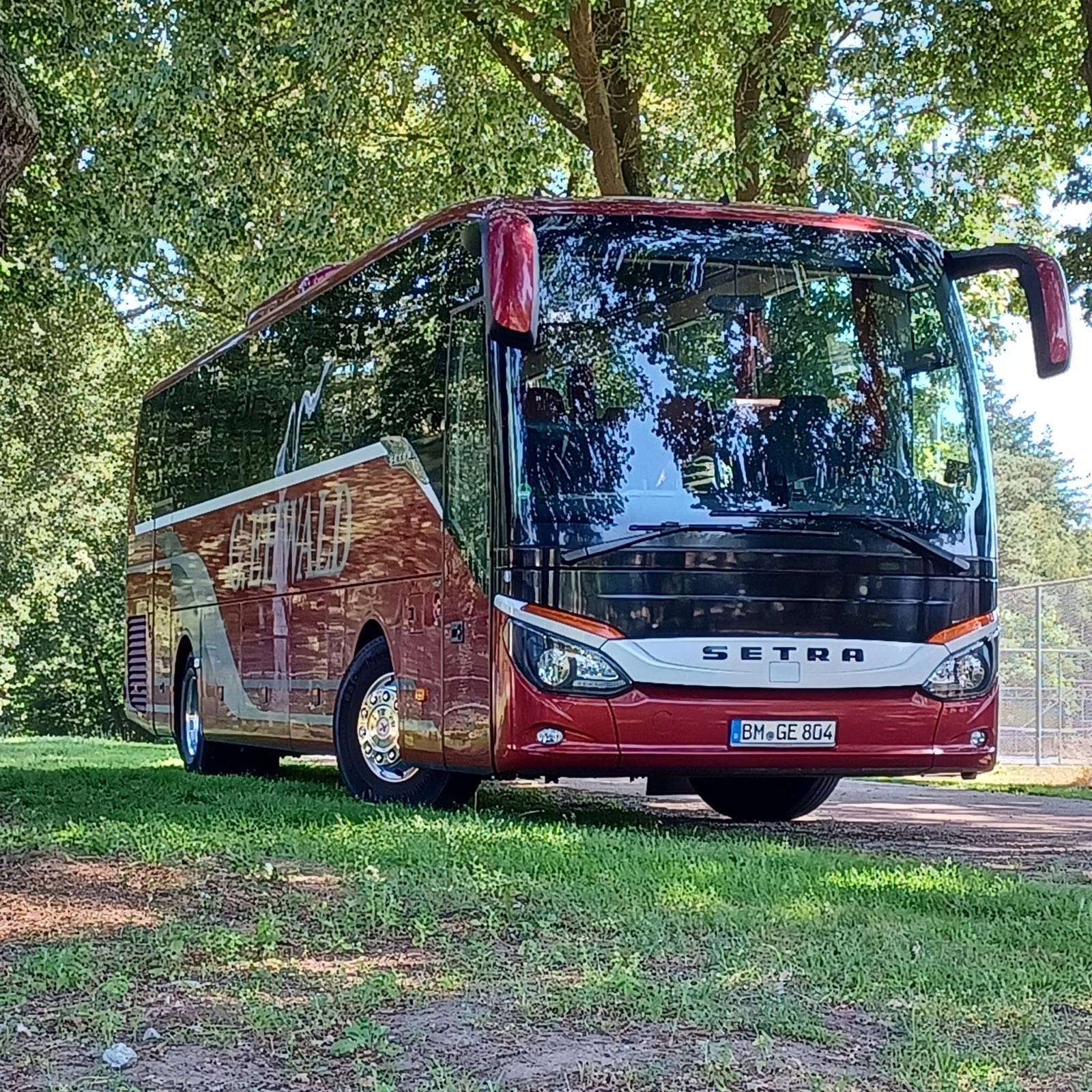 S&E Erftland Reisen - Moderner Setra Reisebus